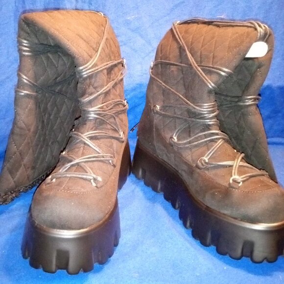 WALK ON THE MOON PLATFORM BOOTS ( BRAND NEW ! ) - Picture 5 of 6